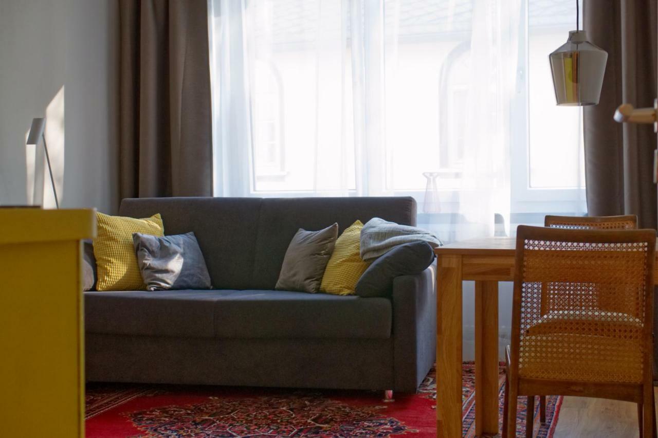 Momerooms - Appartement Am Momering أوبرفيزل المظهر الخارجي الصورة